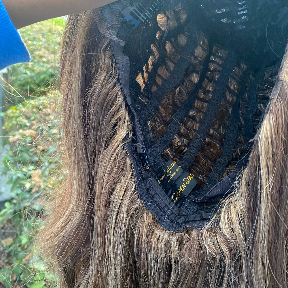 Front Lace Wig - Picture 12 of 15
